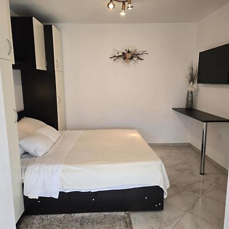 Rimbaldo Apartments Krk Town Bagian luar foto